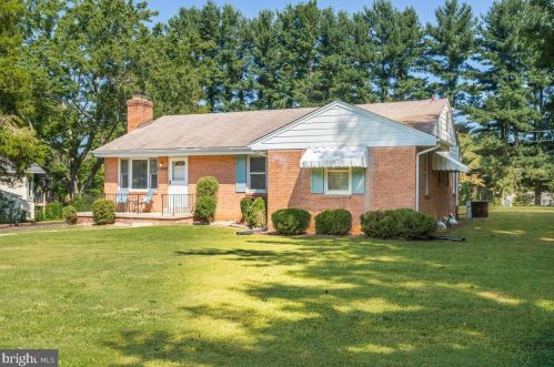 1002 Cliftonbrook Ln, Silver Spring, MD 20905-3712