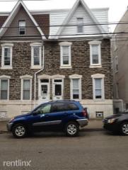 4371 Manayunk Ave, Philadelphia PA  19128-4832 exterior