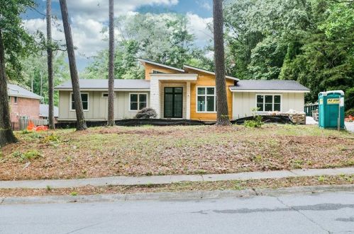 1360 Epping Forest Dr, Atlanta, GA 30319-2537