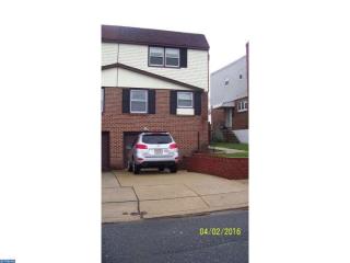 8827 Macon St, Philadelphia PA  19152-1407 exterior