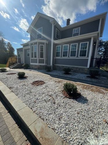 77 Prospect Hill Rd, Windsor CT  06095-1642 exterior