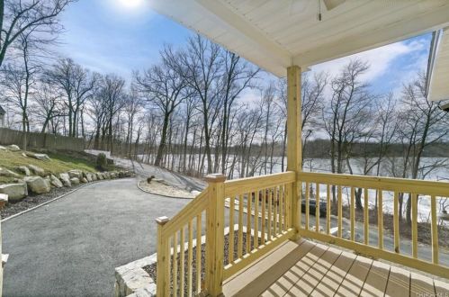 460 Lake Shore Dr, Patterson, NY 12563-5707