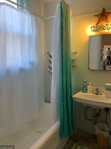 918 1st St, Stillwater MN  55082-5803 exterior