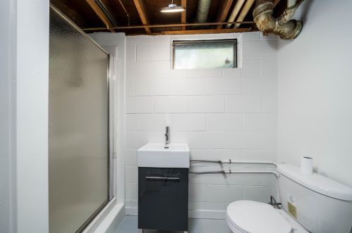 133 Espanola Ave, Kalamazoo MI  49004-1101 exterior