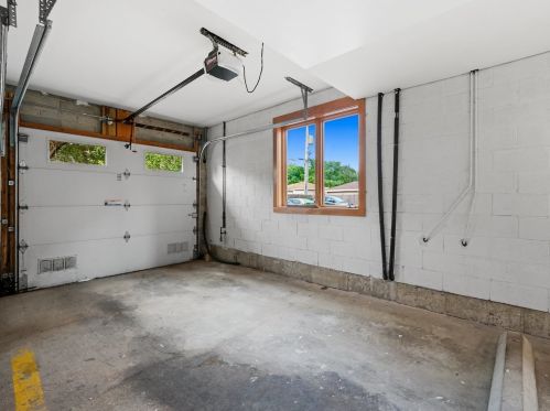 5965 Northwest Hwy, Chicago IL 60631-2777 exterior