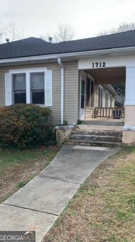 1712 Linwood Ave, Atlanta GA  30344-3121 exterior