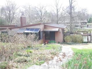 304 Lk Dr, Edwardsville IL  62025-4267 exterior