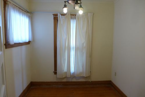 207 2nd Ave, Joliet IL 60433-1152 exterior