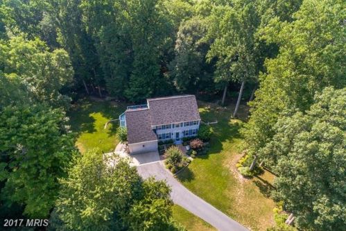 1635 Dartmoor Dr, Huntingtown, MD 20639-2106