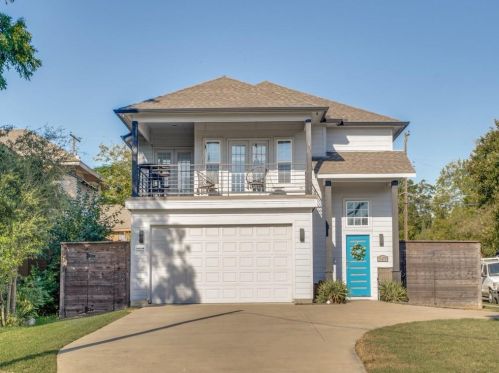 629 Elsbeth St, Dallas TX 75208-4226 exterior