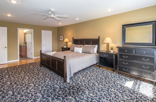 10 Greensview Dr, Scotch Plains NJ 07076-2708 exterior