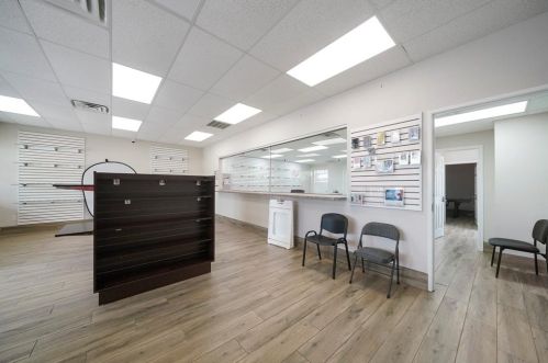 745 Austin St, Hempstead TX  77445-4650 exterior