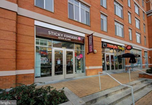 1322 Kenyon St, Washington DC 20010-2371 exterior