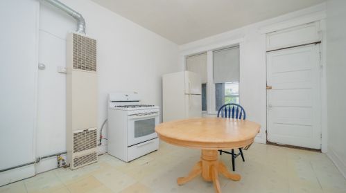 836 Maplewood Ave, Chicago IL 60622-4644 exterior