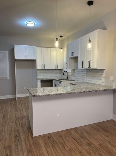 6015 Wolcott Ave, Chicago IL 60660-2315 exterior