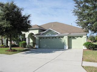 10101 Londonshire Ln, Tampa, FL 33647-3199