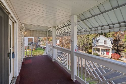 41 Glenmore Ave, Pittsburgh PA 15216-2124 exterior