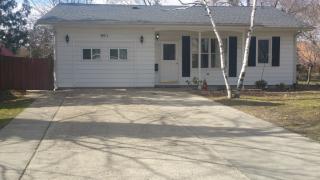 901 Eastwood Dr, Mount Pleasant MI  48858-3905 exterior