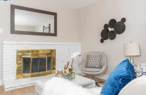 4668 Springwood Way, Concord CA  94521-2046 exterior