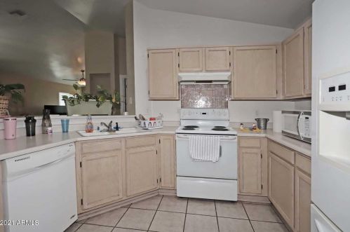 5628 42nd St, Phoenix AZ 85032-2267 exterior