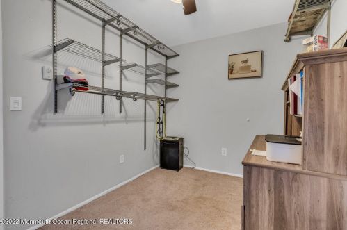 365 Western Blvd, Berkeley Township NJ  08721-2855 exterior