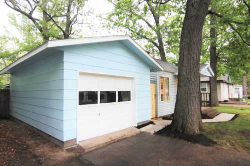 1666 Bush Ave, Meskegon, MI 49442-5349