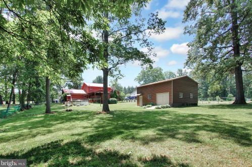 1108 Bollinger Rd, Littlestown PA 17340-9146 exterior