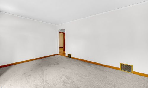 3846 216 Pl, Matteson IL 60443-2724 exterior