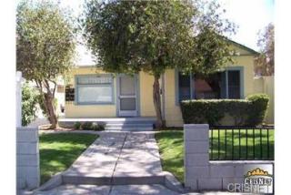 5724 La Mirada Ave, Los Angeles CA  90038-5204 exterior