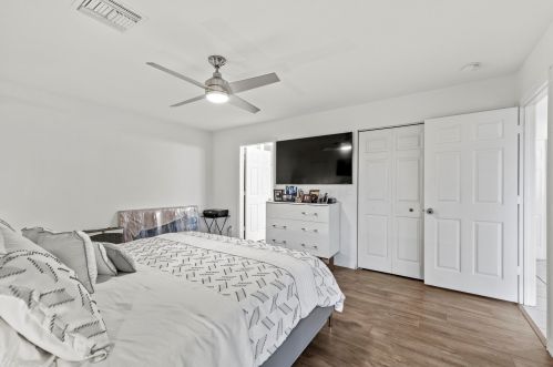 1808 Fears Ave, Fort Pierce FL  34953-4526 exterior