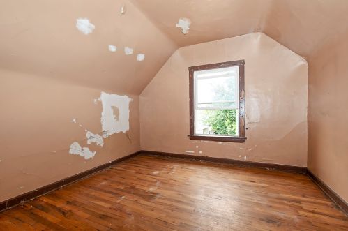 4821 Hirsch St, Chicago IL 60651-1520 exterior