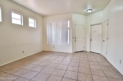 8525 Camino Bengala, Tucson, AZ 85747-5165