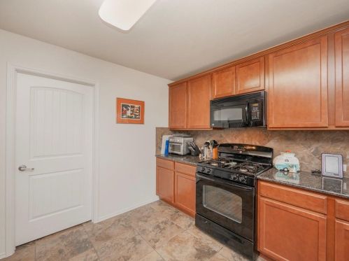 5629 Emma Thompson Way, Austin TX 78747-1711 exterior