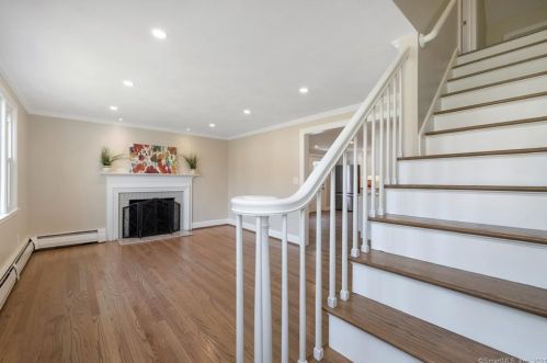 112 East St, New Britain CT  06051-3645 exterior