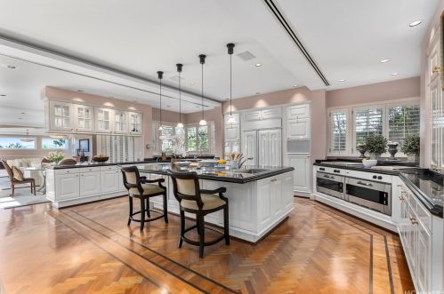 3239 Noela, Honolulu HI 96815 exterior