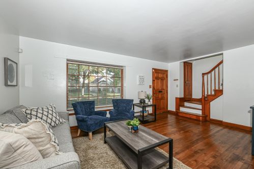 6417 Locust St, Milwaukee WI 53212-2444 exterior