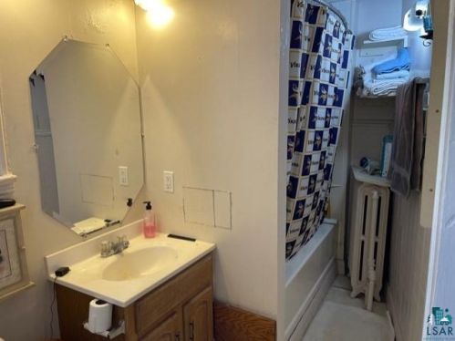 1205 3 St, Duluth MN 55805-1726 exterior