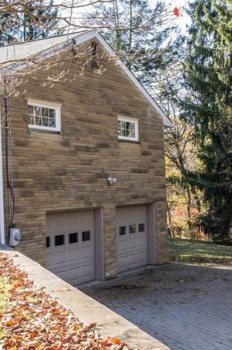 403 Sangree Rd, Pittsburgh PA  15237-3730 exterior