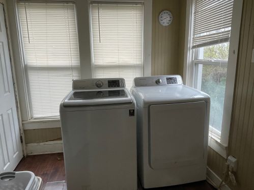 815 Cora St, Joliet IL 60435-4737 exterior