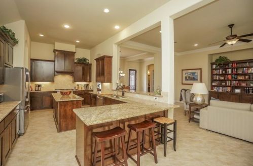 32227 Waterford Crst Ln, Fulshear TX 77441-3003 exterior