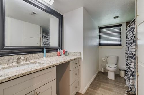 2108 11 St, Irving TX 75060-3529 exterior