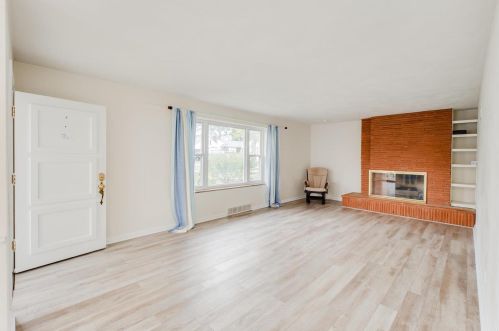 6325 Darlow Dr, Saint Louis MO 63123-3317 exterior