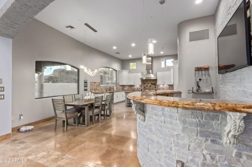 3675 59 Pl, Phoenix AZ 85018-3210 exterior