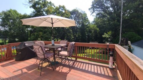 62 Hurd St, Dover, NJ 07803-3208