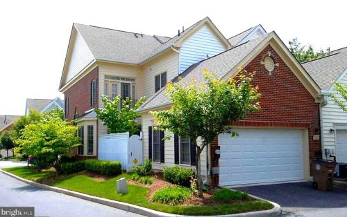 527 Goodland Pl, Rockville MD  20850-7741 exterior