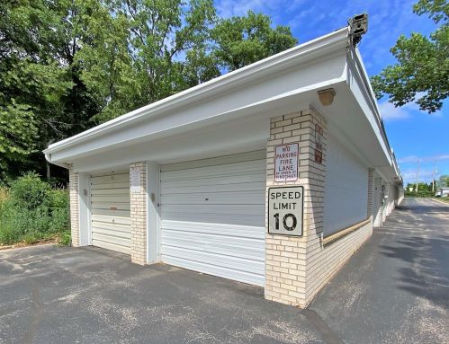 5086 Colonial Ct, Milwaukee, WI 53220-2013