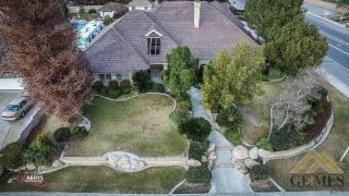12100 Palm Ave, Bakersfield CA  93312-3644 exterior