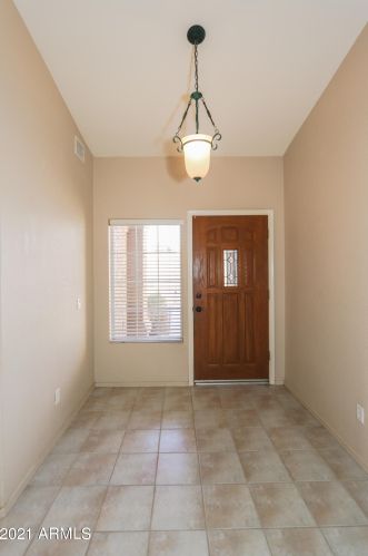 24725 Stoney Lake Dr, Chandler, AZ 85248-7632