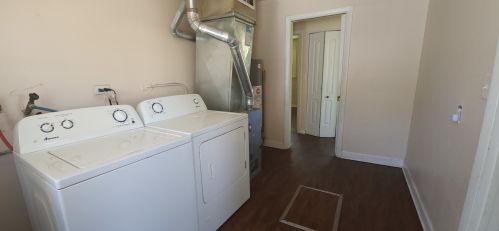 1724 Lyons Ct, Waukegan IL exterior