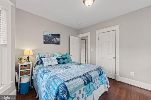 312 Raymond Ave, Alexandria VA 22301-1037 exterior